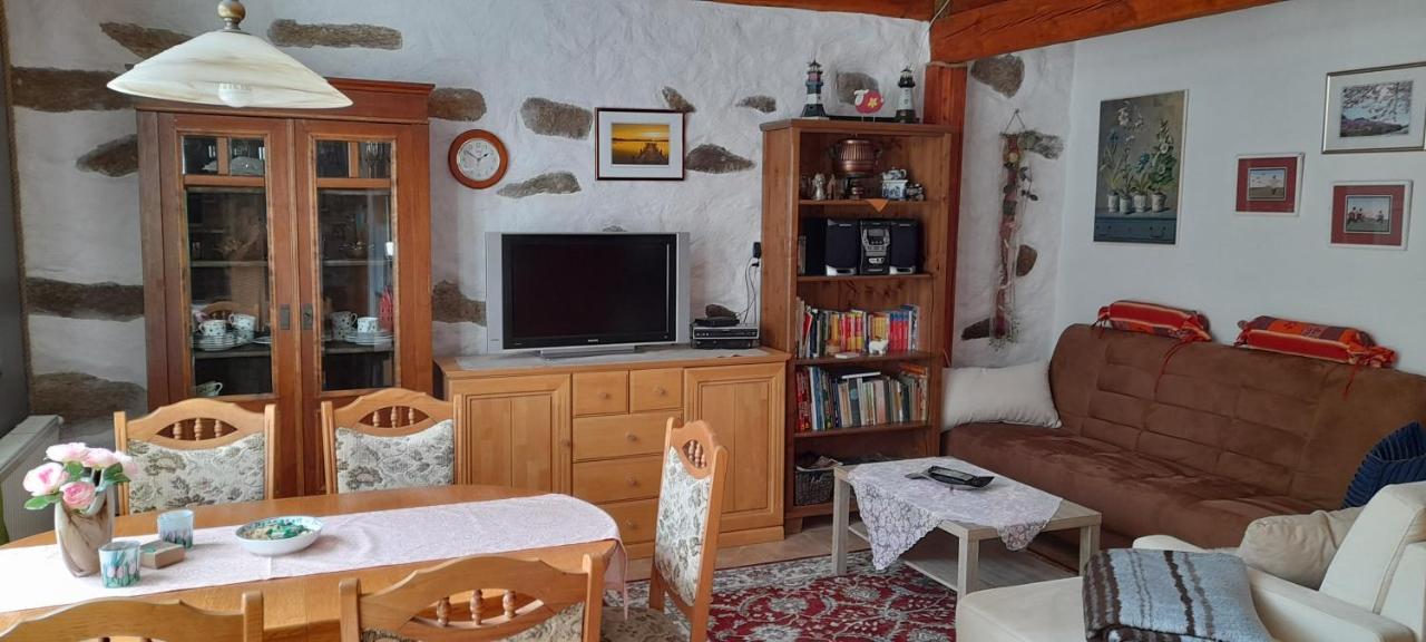 Ferienwohnung Im Dreiländereck - DOM PRZY TRZECH GRANICACH Löschney Exterior foto